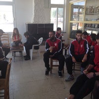 Photo prise au Mağusa Türk Gücü Spor Kulübü par Kemal M. le11/18/2013