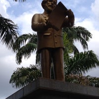 Photo taken at Praça Gonçalves Dias by Michel C. on 12/16/2012