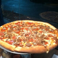 Снимок сделан в Andolini&amp;#39;s Pizza пользователем Chris B. 10/13/2012
