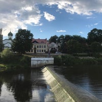 Photo taken at Плотина на реке Пскове by Ne💲tle on 7/19/2020