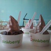 Photo taken at Pinkberry by Em♡Kay . on 10/21/2018