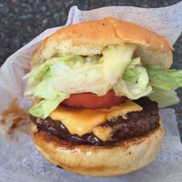 Wakwak Burger Financial District 7 Tips