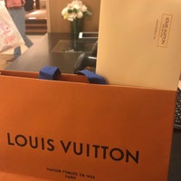 Photo taken at Louis Vuitton by noof on 1/15/2018