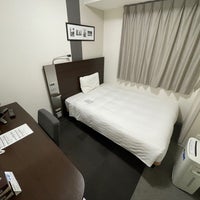 Photo taken at Comfort Hotel Tokyo Kanda by とるたら た. on 8/23/2022