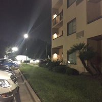Photo taken at Courtyard by Marriott Orlando International Drive/Convention Center by TeSha J. on 9/20/2015