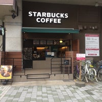 Photo taken at Starbucks Coffee アトレ目黒1店 by Papa P. on 2/9/2015