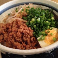 Photo taken at 本生さぬきうどん 小麦房 by Papa P. on 5/27/2013
