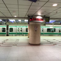 Photo taken at Ōimachi Station by Papa P. on 1/25/2016