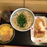 Photo taken at 本生さぬきうどん 小麦房 by Papa P. on 5/29/2013
