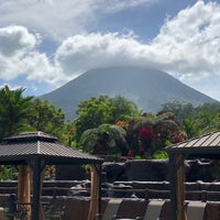 Foto diambil di Volcano Lodge oleh Priscila B. pada 12/1/2023