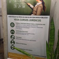 Photo taken at Vega Cursos Jurídicos by Ozéas L. on 2/15/2014