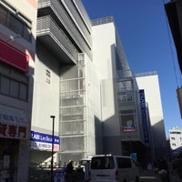 Photo taken at Yamada Denki by エボやん on 2/11/2022