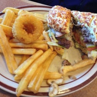 Photo taken at Denny&amp;#39;s by S P. on 12/28/2012