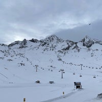 Photo taken at Stubaier Gletscher by YAZEED on 1/11/2023