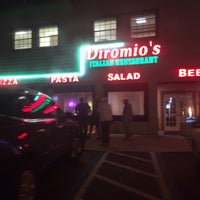 Foto tirada no(a) Diromio&amp;#39;s Pizza and Grill por Robert A. em 1/23/2016