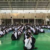 Photo taken at Triam Udom Suksa Pattanakarn School by Chuthathip W. on 4/17/2018