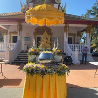 Photo taken at Wat Mongkolratanaram Buddhist Temple by Anuwat A. on 10/13/2019