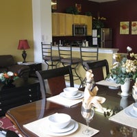 10/16/2012 tarihinde Brandie R.ziyaretçi tarafından Windsor Hills Rent'de çekilen fotoğraf