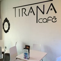 Foto tirada no(a) Tirana Café por ANTONIO T. em 6/29/2014
