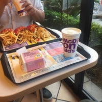 Photo taken at マクドナルド 草津野村店 by yusEXan on 6/28/2017