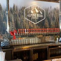 Foto diambil di Alpine Beer Company Pub oleh Dre A. pada 12/29/2019