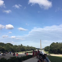 Photo taken at Lincoln Memorial by 은주 이. on 8/27/2019