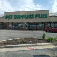 5/4/2024에 Dianne님이 Pet Supplies Plus Merrionette Park에서 찍은 사진