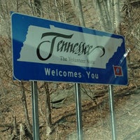 North Carolina Tennessee Border Towns North Carolina / Tennessee State Line - Border Crossing