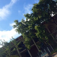 Foto tirada no(a) Santa Rosa Junior College por Kathleen B. em 8/14/2016