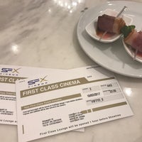 Photo taken at SFX First Class Lounge by . .. on 2/10/2017
