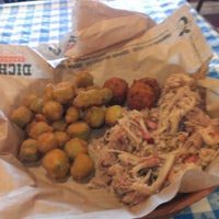 Photo taken at Dickey&amp;#39;s Barbecue Pit by Marshall E. on 7/12/2013