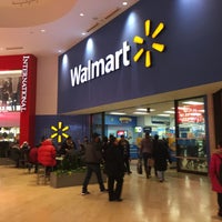 1/29/2017 tarihinde Sandeep Singh G.ziyaretçi tarafından Walmart Supercentre'de çekilen fotoğraf