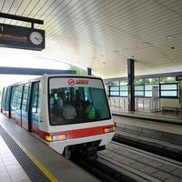 Photo taken at SMRT Trains: Bukit Panjang LRT (BPLRT) by 脇 杰. on 10/13/2013