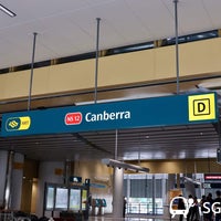 Photo taken at Canberra MRT Station (NS12) by 脇 杰. on 11/2/2019