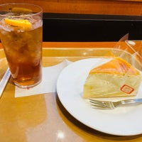 Photo taken at Italian Tomato Cafe Jr. by さやちぃ on 10/16/2021