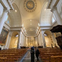 Photo taken at Église Saint-Jacques-sur-Coudenberg / Sint-Jacob-op-de-Koudenbergkerk by Quixoticguide on 12/3/2023