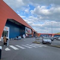 Photo taken at Intermarché Super by Quixoticguide on 4/30/2022