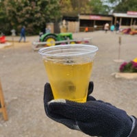 Photo taken at Vala&amp;#39;s Pumpkin Patch &amp;amp; Apple Orchard by Ryan on 10/21/2021