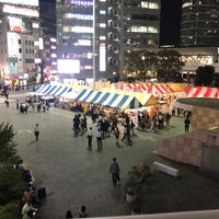 Photo taken at Smoking Area - Shinagawa Sta. Konan Exit by 村上 on 9/28/2018