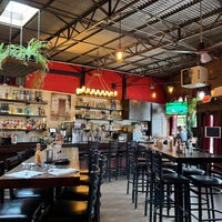 3/10/2022 tarihinde Aaron K.ziyaretçi tarafından Red Star Taco Bar'de çekilen fotoğraf