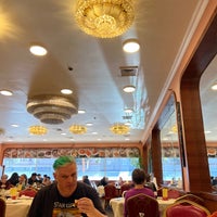 Photo taken at Hong Kong Lounge 穗香酒家 by Aaron K. on 11/9/2022