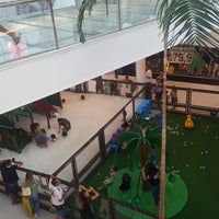 รูปภาพถ่ายที่ Shopping Parque das Bandeiras โดย Nico L. เมื่อ 5/5/2019