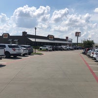 Photo taken at Cracker Barrel Old Country Store by Robert W. on 9/1/2019