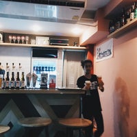 Photo taken at Bottle Rocket Craft Beer Bar by Natt K. on 5/5/2017