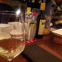 Photo taken at Osteria tempo オステリアテンポ by Yuya N. on 11/3/2012