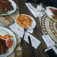Photo taken at Çarşı Piknik Döner &amp;amp; Pizza by Zeynep G. on 8/29/2017