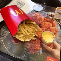 Photo taken at McDonald&amp;#39;s by Chawalit W. on 10/17/2020