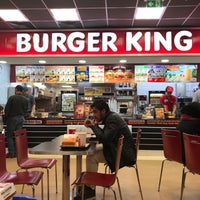 Photo taken at Burger King by Cengiz Ü. on 11/26/2017