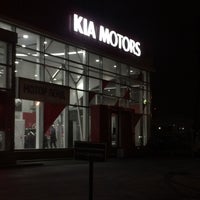 Photo taken at Kia Motors by jamdasha on 12/6/2018