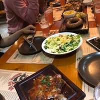 Photo prise au Ụt Ụt Restaurant par Kendu N. le9/7/2018